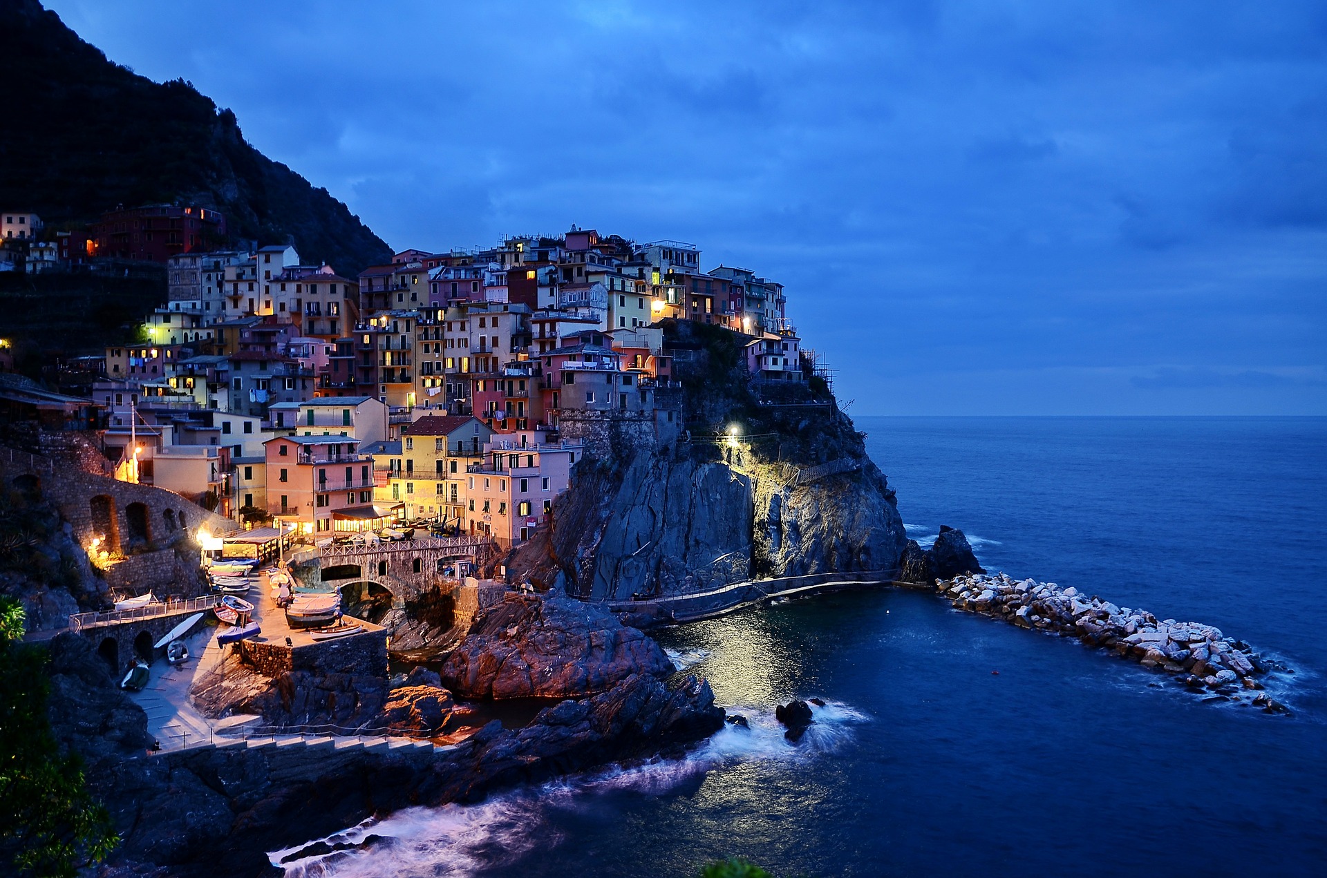 Italys' Cinque Terre is a rugged part of the Italian Riviera. Source: Pixabay